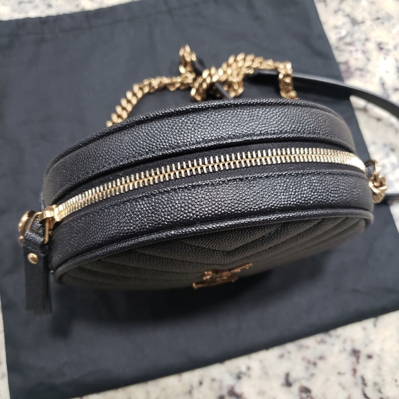 Saint Laurent Black Vinyle Round bag Grain de Poudre embossed leather - Picture 5 of 9